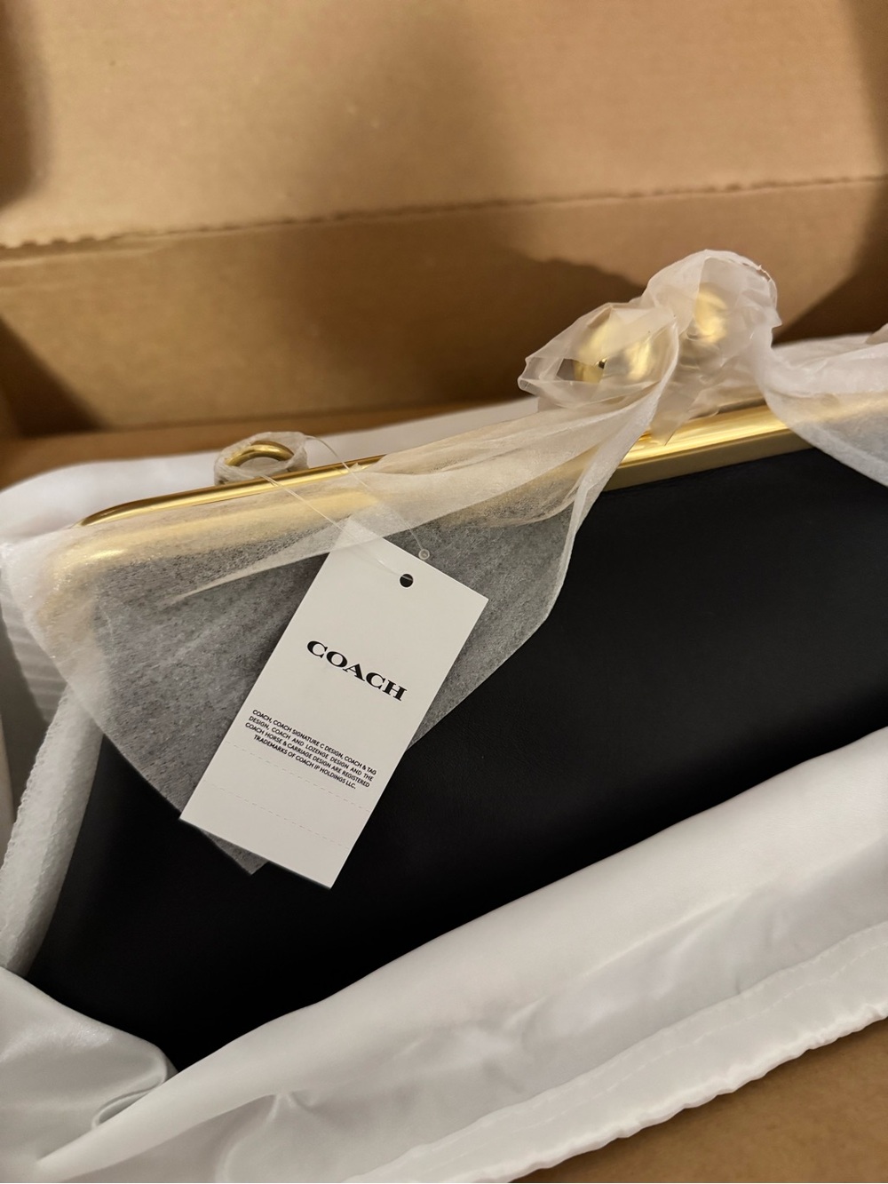 BRAND NEW - Coach Large Kisslock Frame Bag